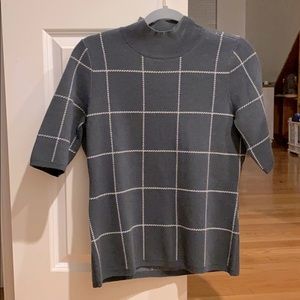 Perfect fall and winter top